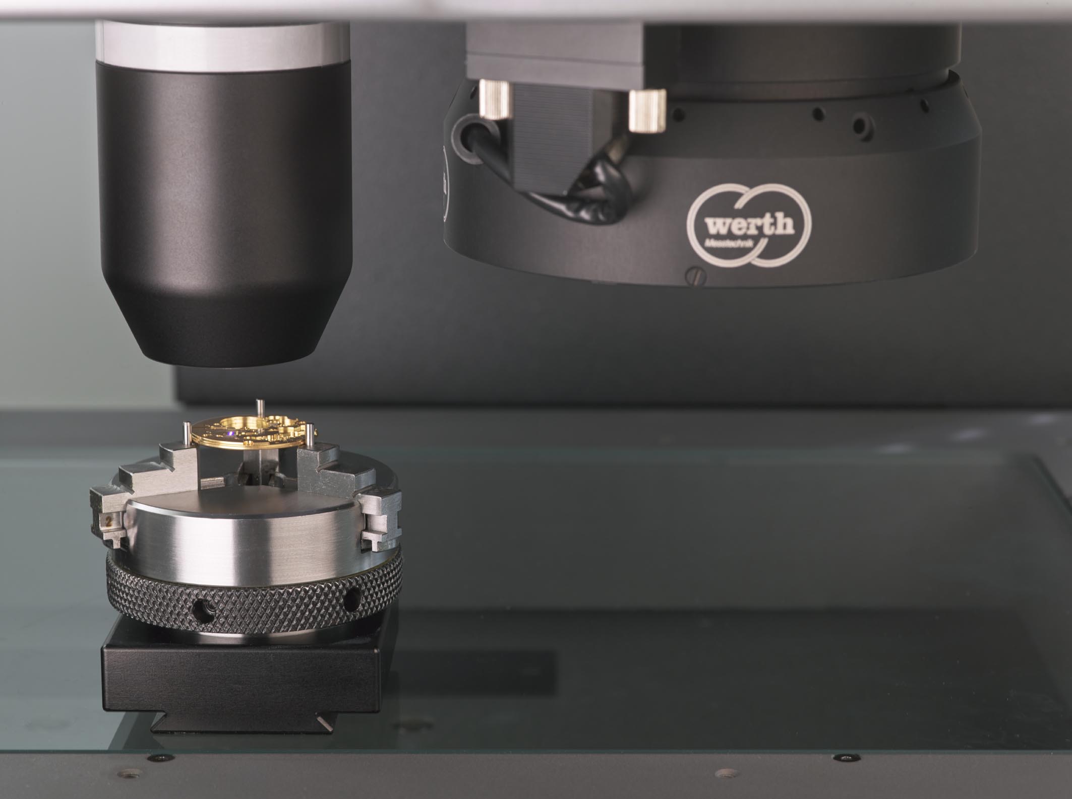 Prima CFL Werth Zoom Messung Uhrenplatine