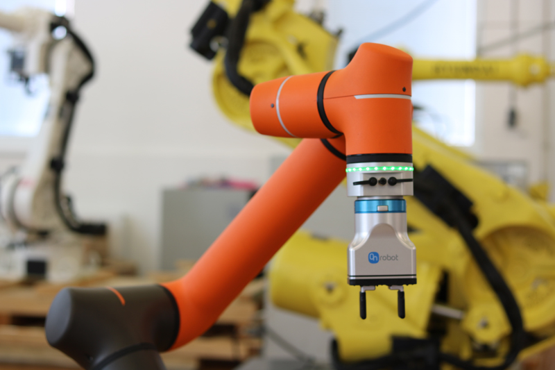 HENNLICH 2024 07 29 HENNLICH posiluje integraci kobotů s uchopovači OnRobot