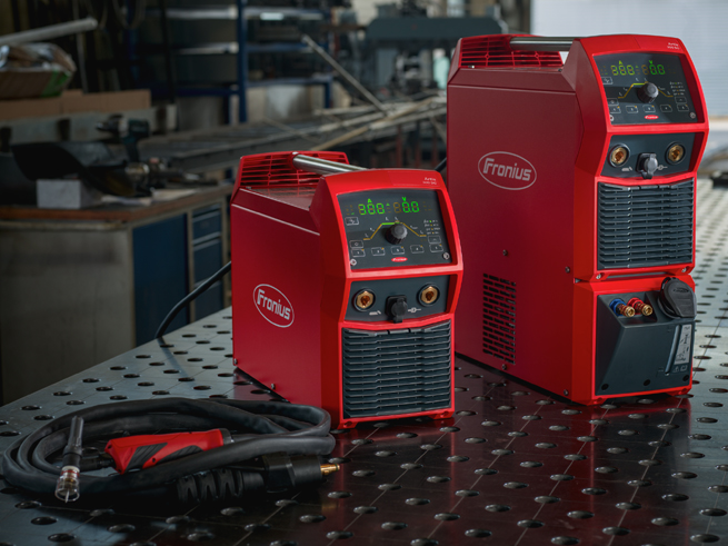 Fronius 2 PW Application Artis 300 watercooled and gas-cooled