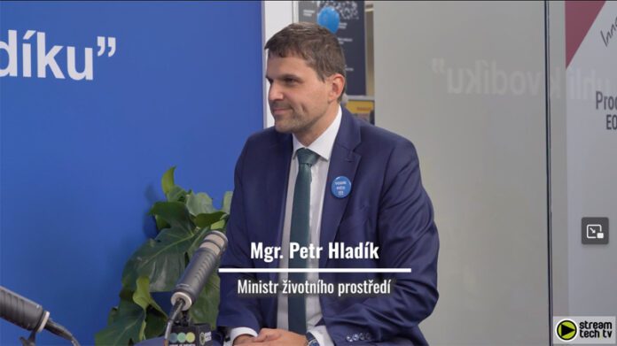 Hladik Hladik