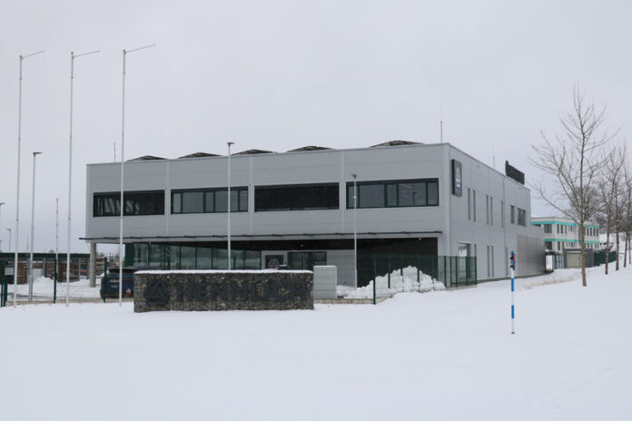HENNLICH_1_-_Zdar_-_otevreni_2