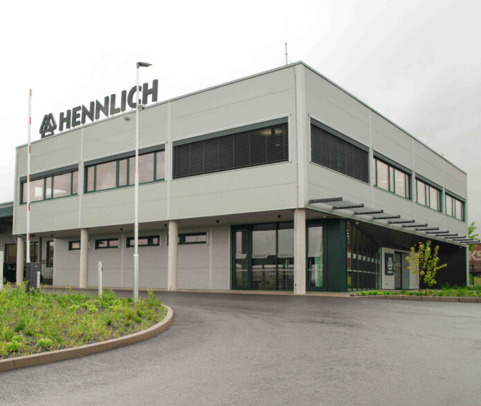 Hennlich_Stavba Zdar 1 - mensi