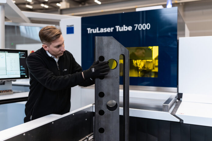 Trumpf_pr-tube-nahled